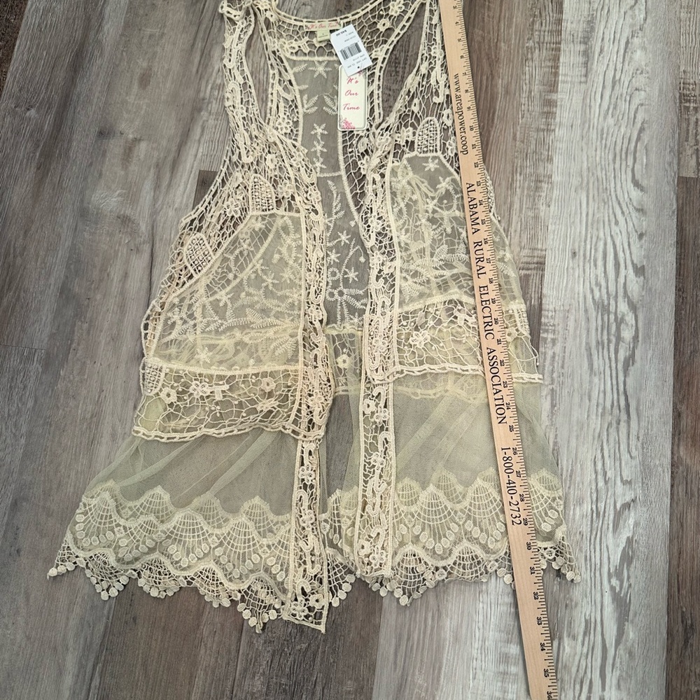 NWT Lace Crochet Kimono Lightweight Layer Sz L Coquette Boho Sheer - Picture 3 of 8